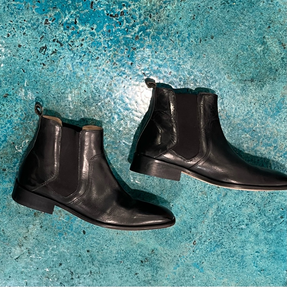 Giorgio Brutini 10.5 Black Leather Ankle Boots